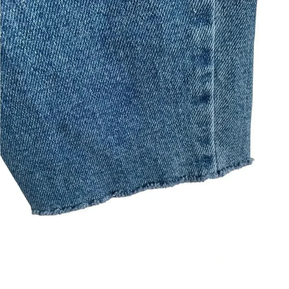 HOLLISTER Ultra High-Rise
Mom Jeans Vintage Stretch Size
3 Reg Raw Hem Ankle - Picture 3 of 11